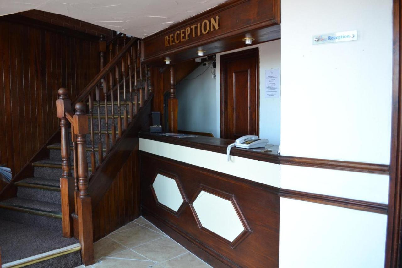 Jini Hotel แบล็คพูล ภายนอก รูปภาพ